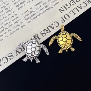Creative fashion alloy turtle brooch set, elegant silver and gold metal pins for sweaters.