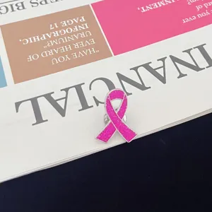 Roze lint emaille broche legering glitters bewustzijn speld voor liefdadigheidsevenementen.