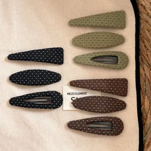 Set di fermagli per capelli in tessuto a pois, forcine a scatto per donne e ragazze, uso quotidiano.