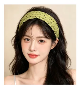 Diadema ancha plisada de lunares retro, accesorio de pelo de tela suave para mujer.