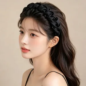 Diadema negra plisada de nube para mujer, elegante aro de pelo abullonado para uso diario.