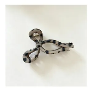 Pinza de pelo con lazo de acetato, pinza gris con estampado de leopardo elegante