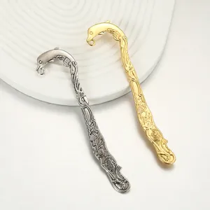 Ocean Style Dolphin Carved Alloy Bookmark Pendant Vintage Metal Bookmark Hanging Ornament DIY Jewelry Accessories