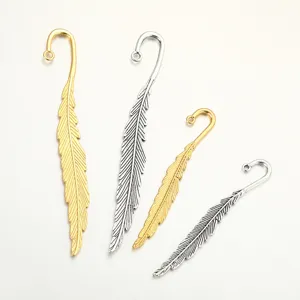 Vintage Ins Style Feather Shape Alloy Bookmark Pendant DIY Jewelry Accessories Craft Material Retro