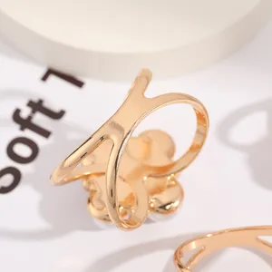 Golden pearl scarf ring elegant minimalist shawl buckle fashion hijab clip clothing accessory