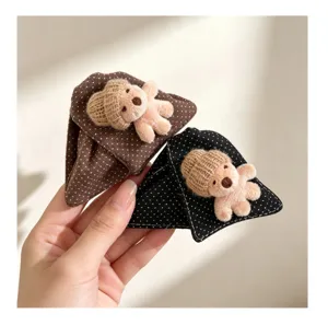 Fermaglio capelli a pois rétro con orsetto di peluche dolce per accessori acconciatura dettaglio ragazza.