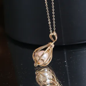 Vue détaillée du pendentif cage à perle lanterne creuse en argent sterling 925 pour 6-8mm