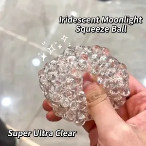 Detail de balle anti-stress transparente claire, jouet fidget flexible pour detente