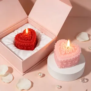 Heart-shaped scented soy wax candle gift box romantic Valentine's Day gift decor