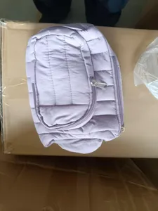 Borsa trapuntata per borraccia viola chiaro, marsupio tracolla portatile per sport all'aperto.