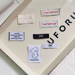 Korean style embroidered clothing labels fabric patches DIY decorative tags for bags socks