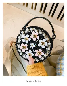 Παιδική στρογγυλή τσάντα από τουίντ με πέρλες και λουλούδια για γλυκεσ μικρεσ κυριεσ.