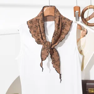 Koreaanse stijl vintage bloemige driehoekige sjaal, veelzijdige nekdecoratie voor dames.