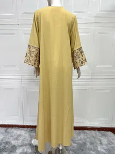Abito kaftan lungo da donna con paillettes ricamate, elegante abito maxi giallo.