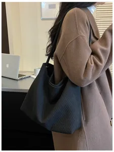 Sac bandoulière tissé vintage coréen sac fourre-tout minimaliste chic décontracté bureau