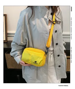 Bolso bandolera de teléfono amarillo de moda para mujer, bolso casual con múltiples bolsillos.