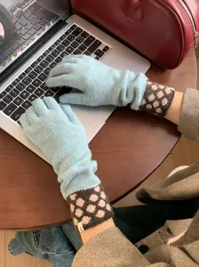 Blue knitted gloves for women winter warm cute polka dot cuff fashion typing gloves