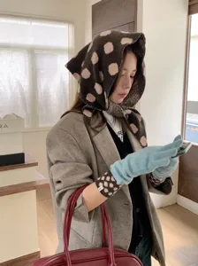 Retro polka dot knitted triangular scarf and warm gloves set, cozy fashion winter accessories.