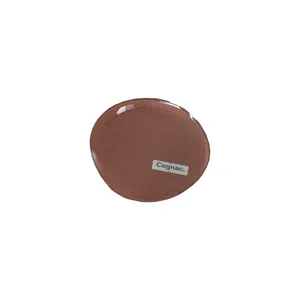 Supporto per telefono in resina epossidica retrattile in colore cognac con citazione