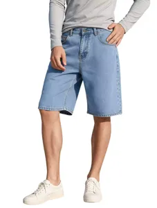 Short en jean bleu clair homme coupe droite decontractee ample style ete decontracte mode