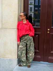 Jean cargo camouflage femme streetwear taille haute coupe amples pantalon tendance