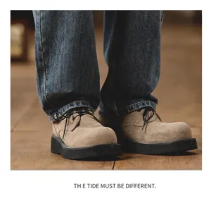 Men's loose washed vintage jeans with retro platform casual shoes for streetwear.