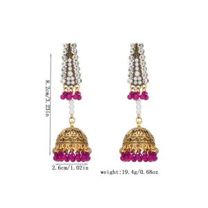 Boucles d'oreilles Jhumka dorées avec strass, perles et perles magenta, 8.2cm.