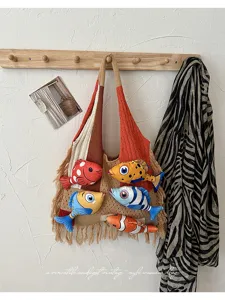 Modieuze gebreide colorblock tote tas met visdecoratie, grote casual schoudertas.