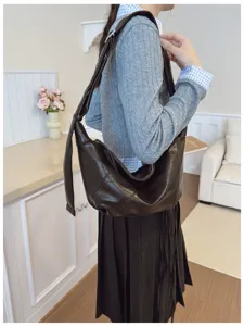 Vrouwen vintage zachte leer schoudertas casual commuter grote capaciteit dumpling tas