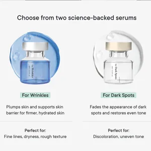 Vista dettagliata di due flaconi di siero efficaci, antirughe e anti-macchia, 4 ml ciascuno.
