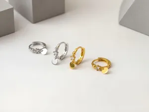 S925 Sterling Silber Creolen mit rundem Anhänger, elegante und schicke Schmuckstücke.