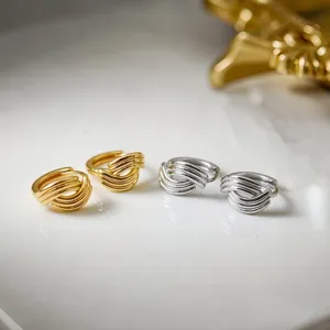 S925 Sterling Silber Mehrlagige Stromlinien Ohrringe Damen Minimalistische Elegante Ohrclips Täglich Pendeln Chic Geometrischer Schmuck Geschenk