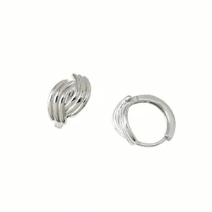 S925 Sterling Silber Creolen mit schickem mehrschichtigem Stromlinien Design für Damen elegant.