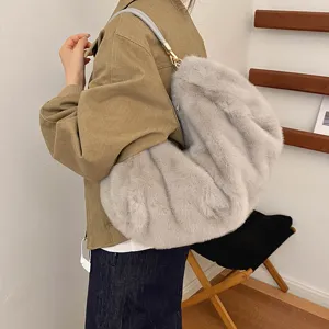 Suave bolso de hombro de felpa esponjosa para mujer, cómodo bolso de nube gris