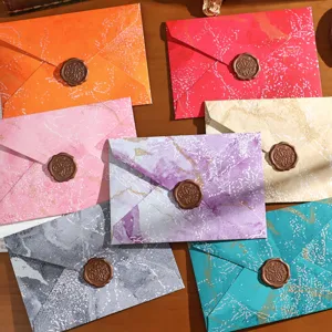 Enveloppes à motif marbre coloré avec sceaux de cire set de papeterie rétro pour lettres