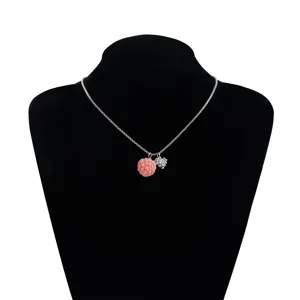 Fashion fresh raspberry pendant necklace sweet girl clavicle chain with exquisite double charms.