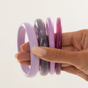Fashion stained transparent resin bracelet set, chic arc smooth bangle for daily wear.