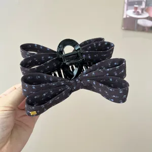 Pince à cheveux nœud multicouche à motif floral, accessoire de coiffure vintage élégant pour femmes.