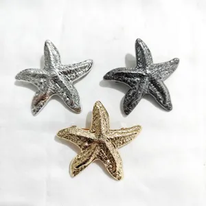 Exquisite metal starfish hair clips set, elegant geometric design hair accessories for women.
