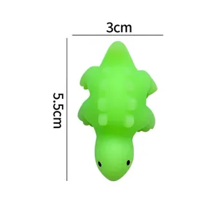 Green soft rubber squeeze toy miniature animal stress relief cute cute figurine 3x5.5cm