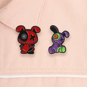 Joli ensemble de broches en émail de lapin voodoo gothique, badge en métal dessin animé style sombre.