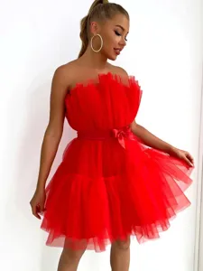 Κόκκινο strapless τούλινο μίνι φόρεμα με φιόγκο και στενή μέση για γυναικείο πάρτι