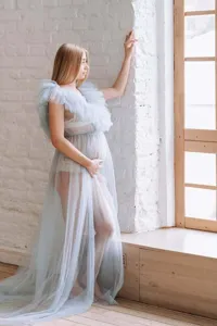 Magnifique robe de maternité en tulle transparent pour photo, longue robe bleue élégante.