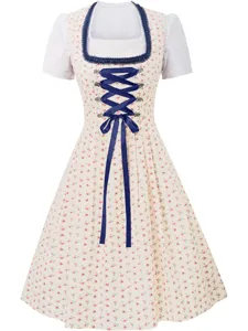 Vintage European Bavarian traditional dirndl dress with floral print and cute short sleeves.