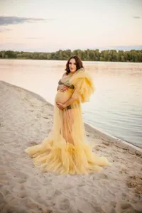Yellow tulle maternity dress long train ruffled shoulder sheer photoshoot gown for pregnant women