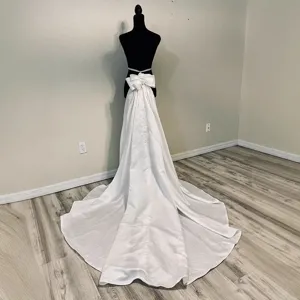 Women Elegant Satin Wedding Dress Detachable Long Train Skirt Floral Lace Bowknot Long Skirt For Bridal Photography Photo Shoots