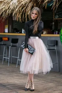 Women's high waist mesh pleated midi skirt, elegant puffy tulle skirt for casual wear.