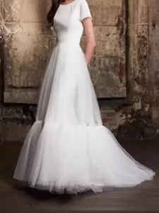 Elegant white women's mesh wedding dress, high waist long tulle skirt with double layer.
