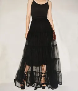 Zwarte hoge taille lange tule rok, elegante mesh gelaagde maxi rok voor dames.