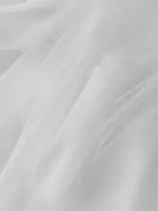 Tissu tulle maille blanc texture lisse style fee elegant robe longue d ete principale